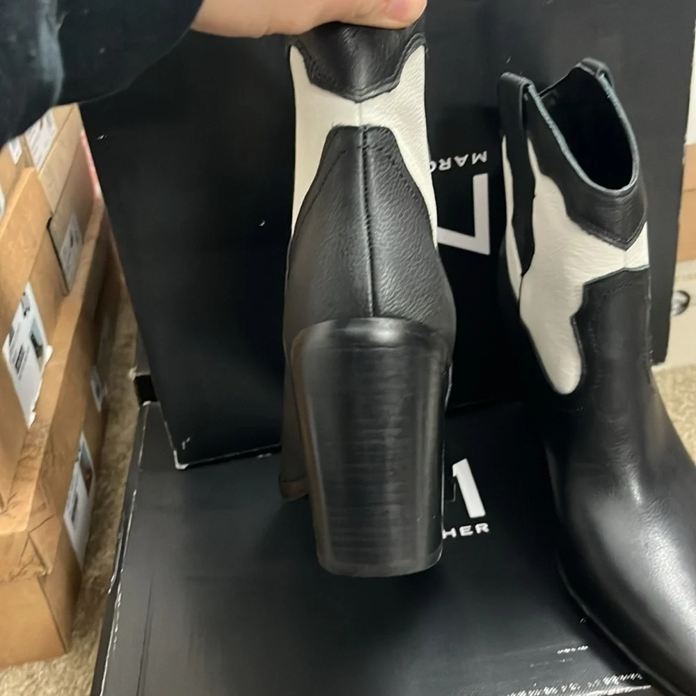 Marc Fisher LTD Gona Western Leather Booties in Black/White